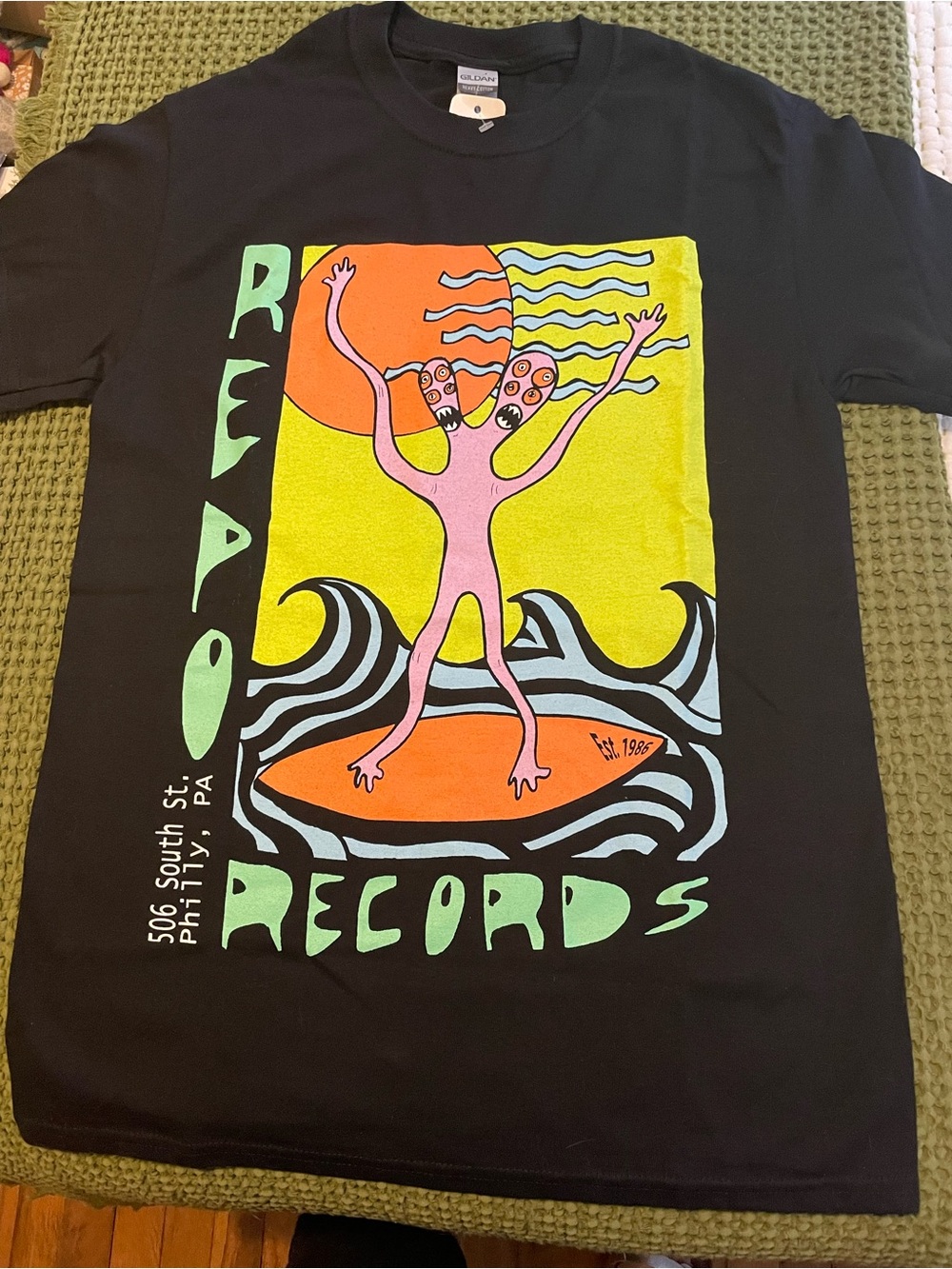 NWT Black REPO Records Graphic T-Shirt